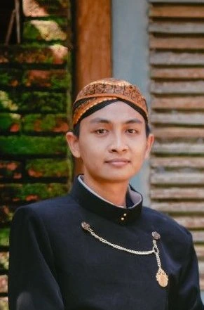 Foto Laki-laki